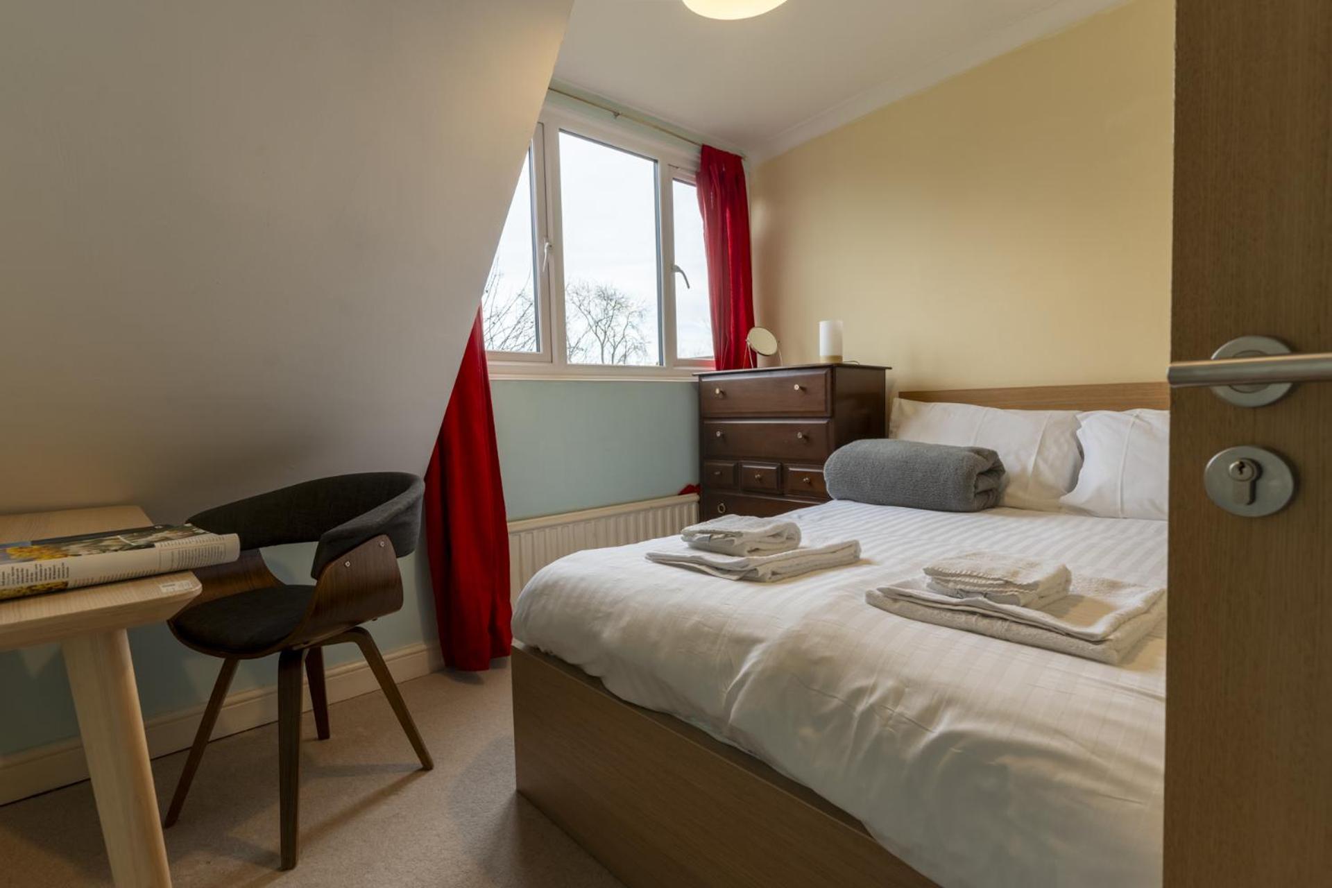 Sandford Meadow Guest House Kennington  Phòng bức ảnh